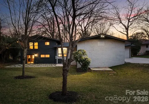 823 Wingrave Drive Charlotte NC 28270