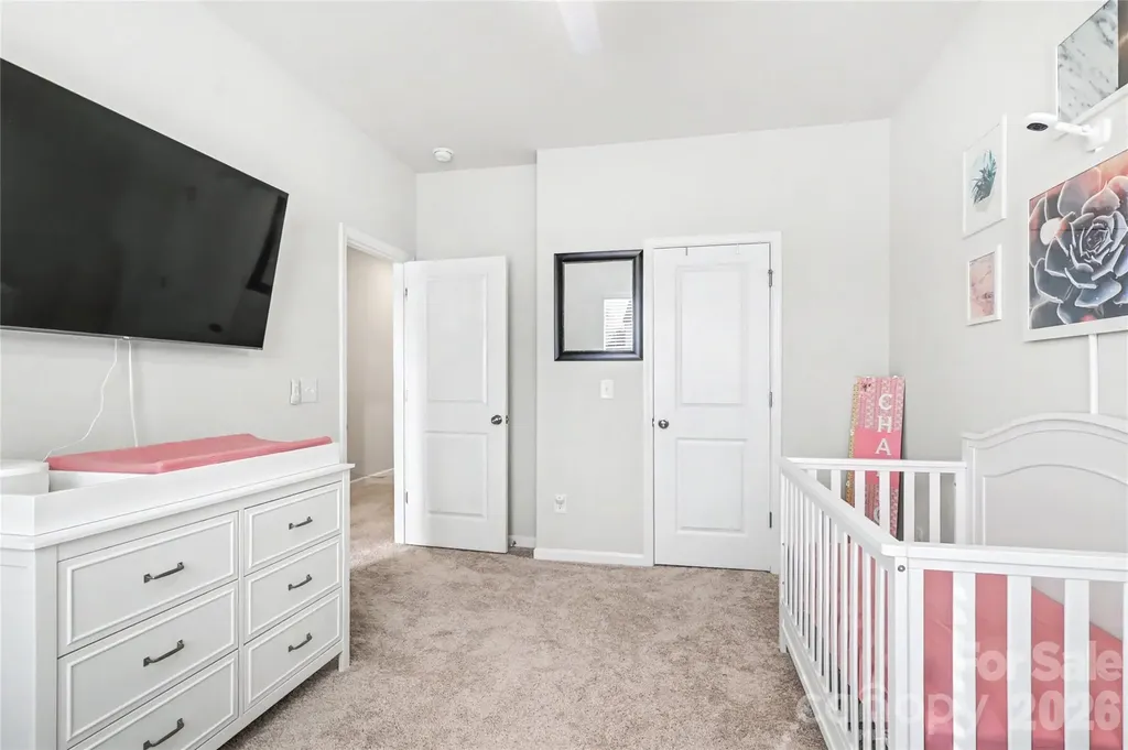 106 Renny Alley Charlotte NC 28217