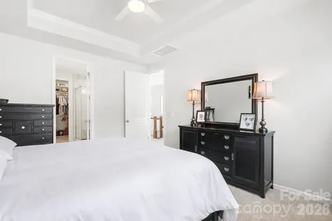 106 Renny Alley Charlotte NC 28217