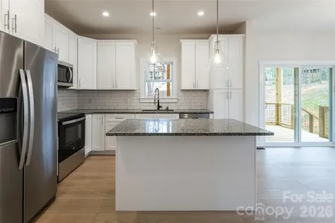 165 Cascade Ridge Road Fairview NC 28730