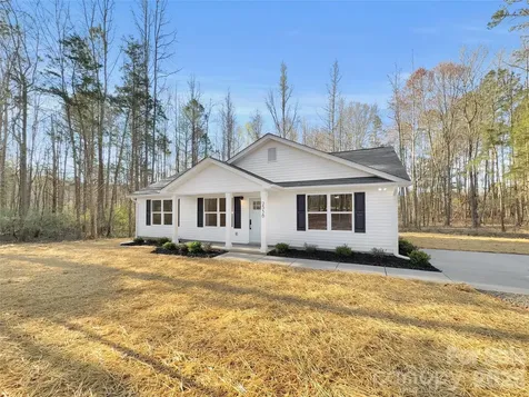 2338 Neill Road Lancaster SC 29720