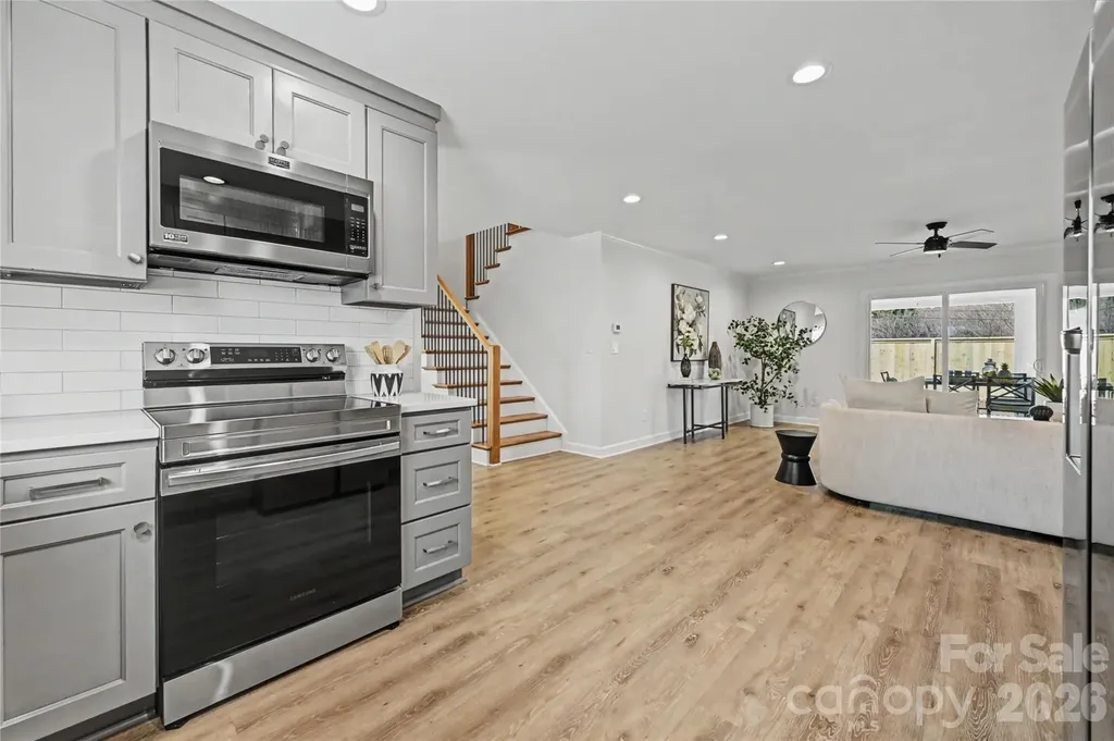 815 Hartness Avenue Charlotte NC 28211