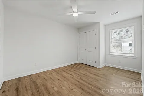 815 Hartness Avenue Charlotte NC 28211