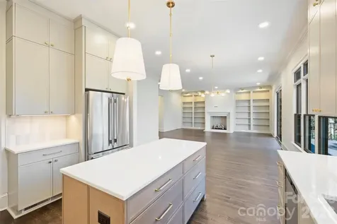 18802 Pentwater Court Cornelius NC 28031