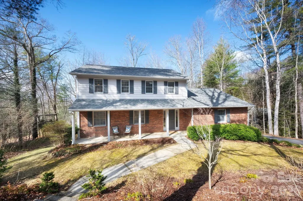 107 Ballantree Drive Asheville NC 28803