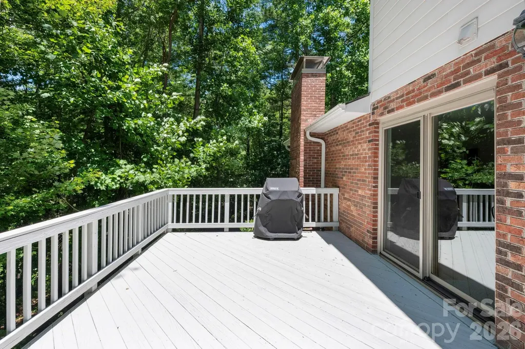 107 Ballantree Drive Asheville NC 28803