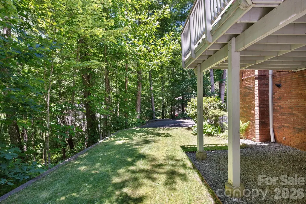 107 Ballantree Drive Asheville NC 28803