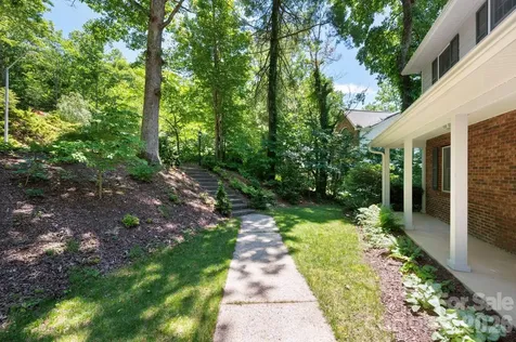 107 Ballantree Drive Asheville NC 28803