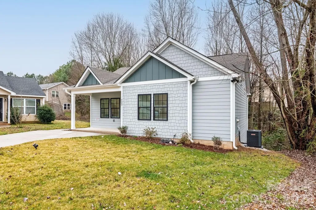 2302 Jordi Way Charlotte NC 28213