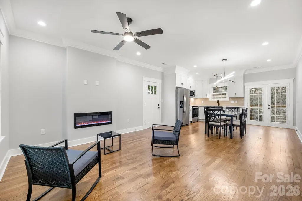 2302 Jordi Way Charlotte NC 28213