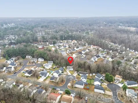 2302 Jordi Way Charlotte NC 28213