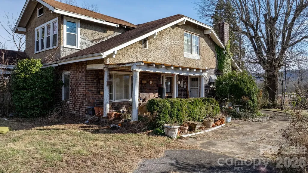 636 Main Street E Valdese NC 28690