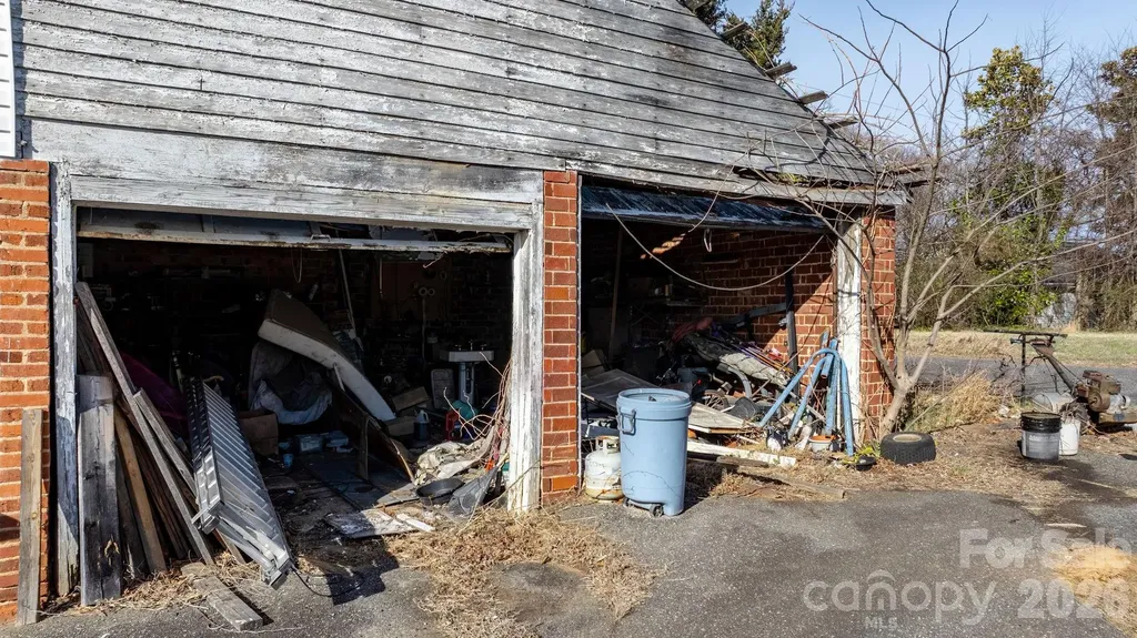 636 Main Street E Valdese NC 28690