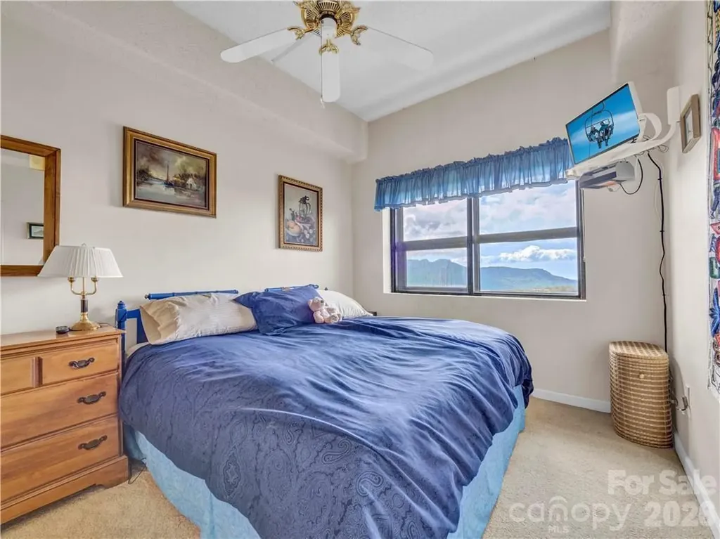 303 Sugar Top Drive Sugar Mountain NC 28604