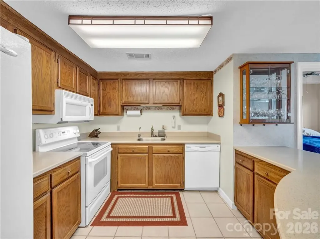 303 Sugar Top Drive Sugar Mountain NC 28604