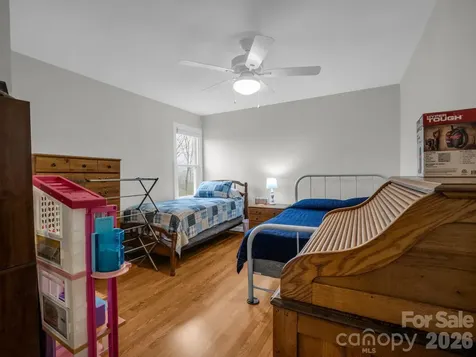 1086 Carters Ridge Road Spruce Pine NC 28777