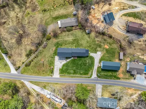 1086 Carters Ridge Road Spruce Pine NC 28777