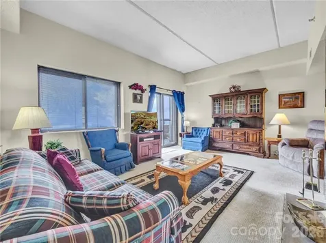 303 Sugar Top Drive Sugar Mountain NC 28604