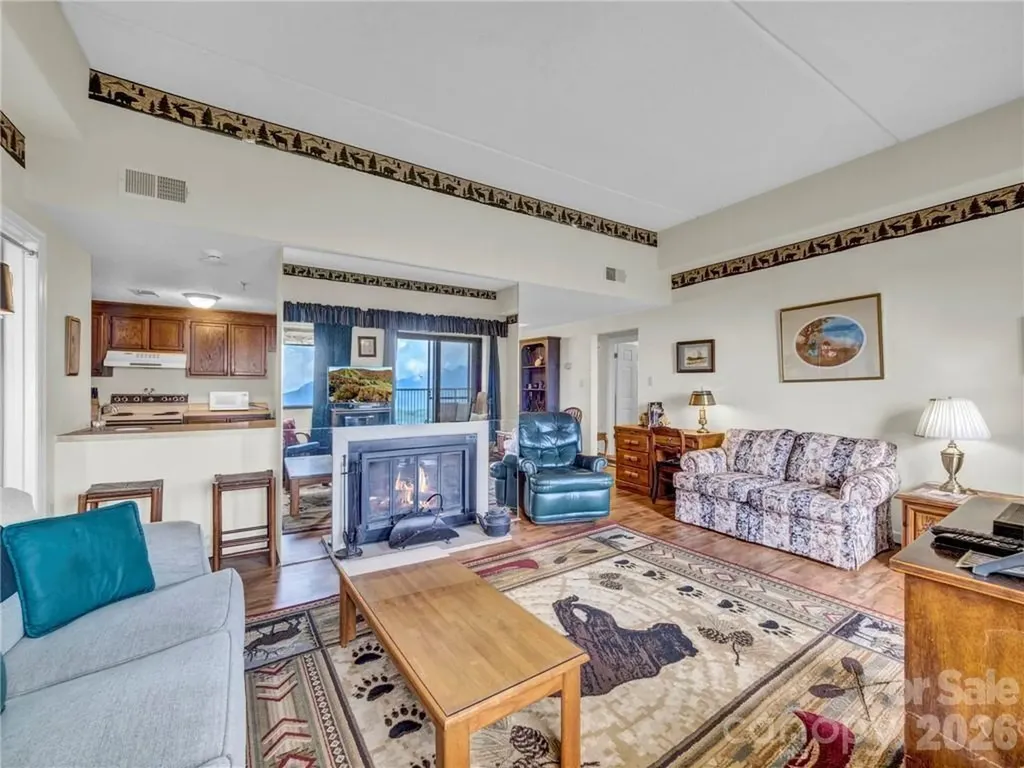 303 Sugar Top Drive Sugar Mountain NC 28604