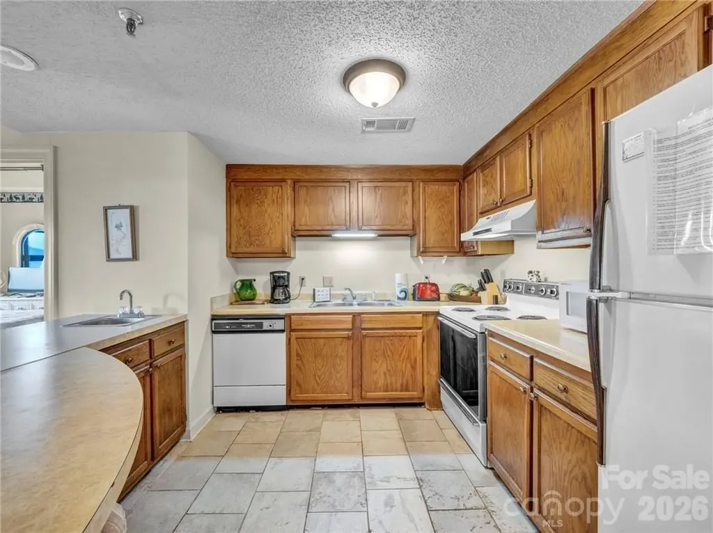 303 Sugar Top Drive Sugar Mountain NC 28604