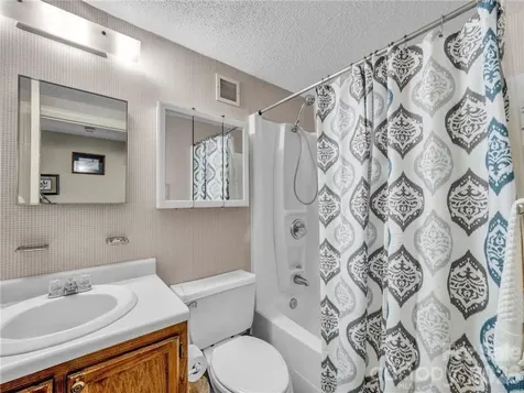303 Sugar Top Drive Sugar Mountain NC 28604