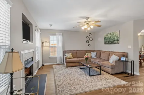 135 Spring Meadows Drive Lincolnton NC 28092