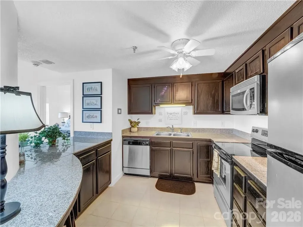 303 Sugar Top Drive Sugar Mountain NC 28604