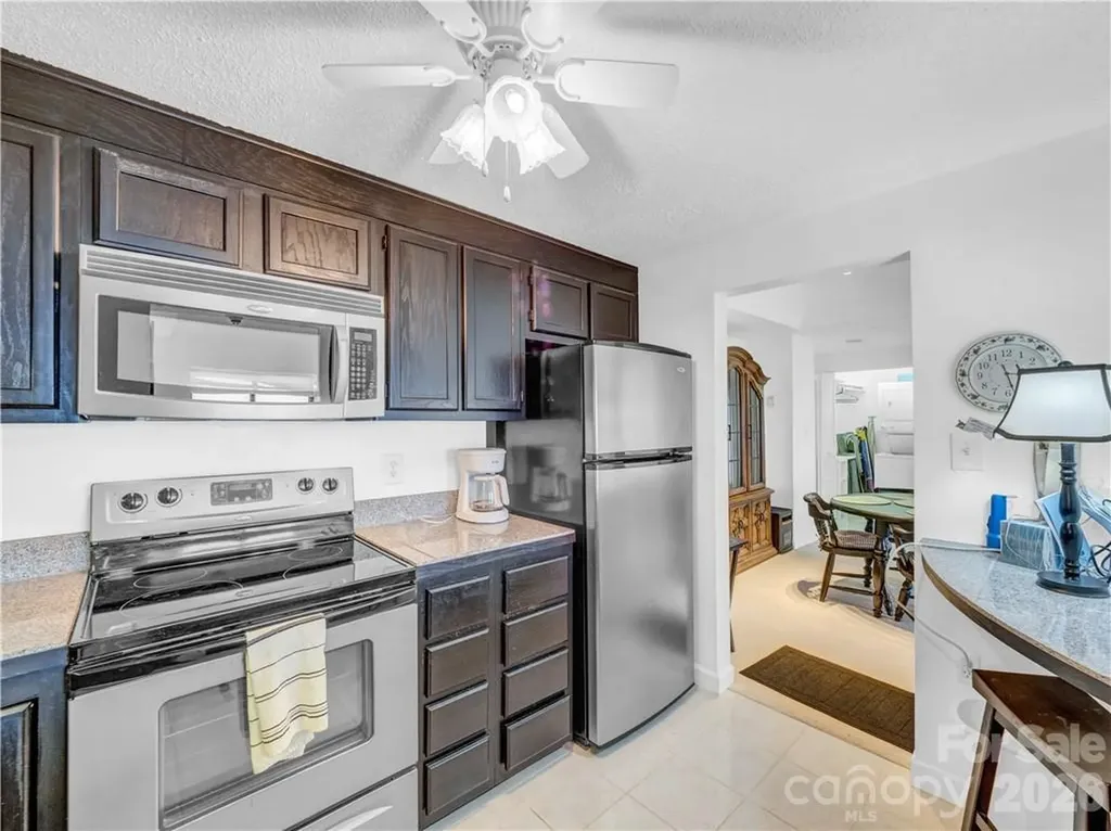 303 Sugar Top Drive Sugar Mountain NC 28604