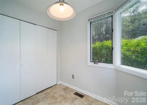 305 Piney Mountain Drive Asheville NC 28805