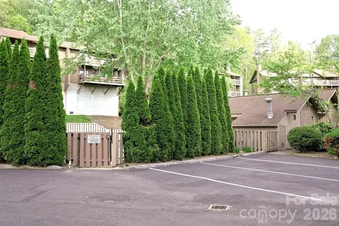 305 Piney Mountain Drive Asheville NC 28805