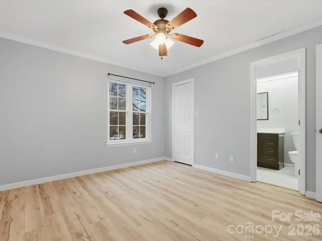 9404 S Vicksburg Park Court Charlotte NC 28210