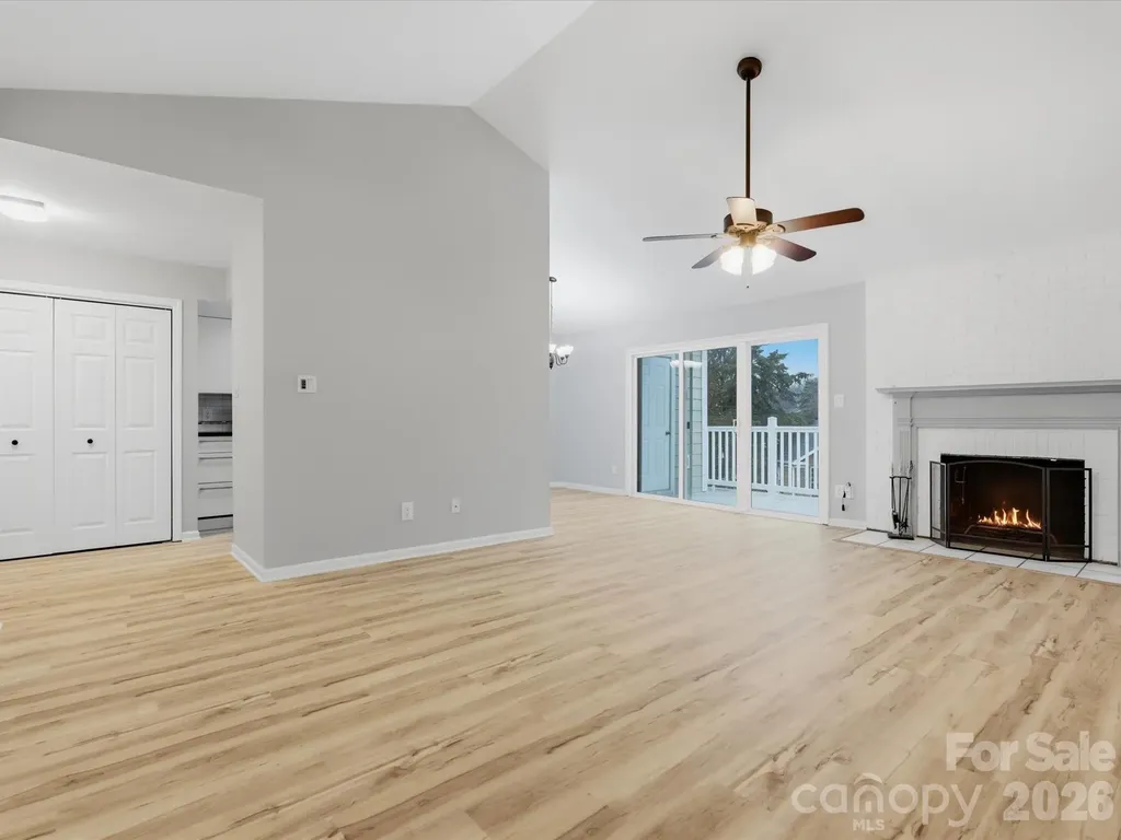 9404 S Vicksburg Park Court Charlotte NC 28210