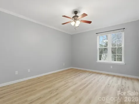 9404 S Vicksburg Park Court Charlotte NC 28210