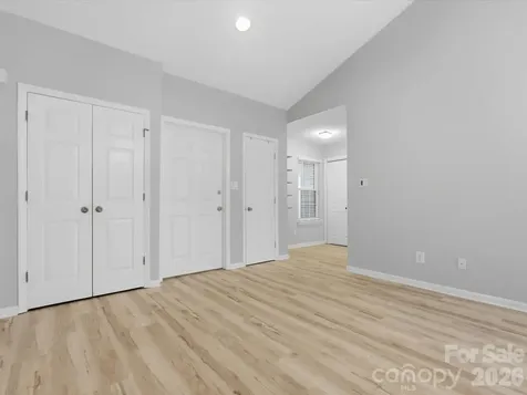 9404 S Vicksburg Park Court Charlotte NC 28210