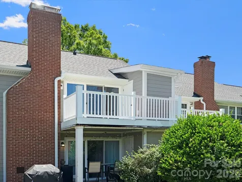 9404 S Vicksburg Park Court Charlotte NC 28210