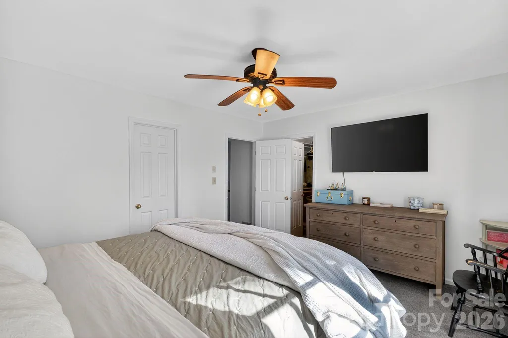 3706 Selwyn Farms Lane Charlotte NC 28209