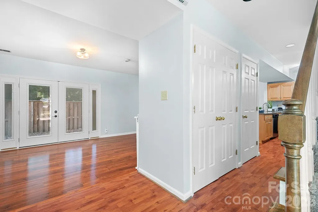 3706 Selwyn Farms Lane Charlotte NC 28209