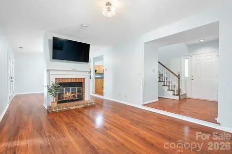 3706 Selwyn Farms Lane Charlotte NC 28209