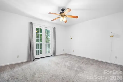 3706 Selwyn Farms Lane Charlotte NC 28209