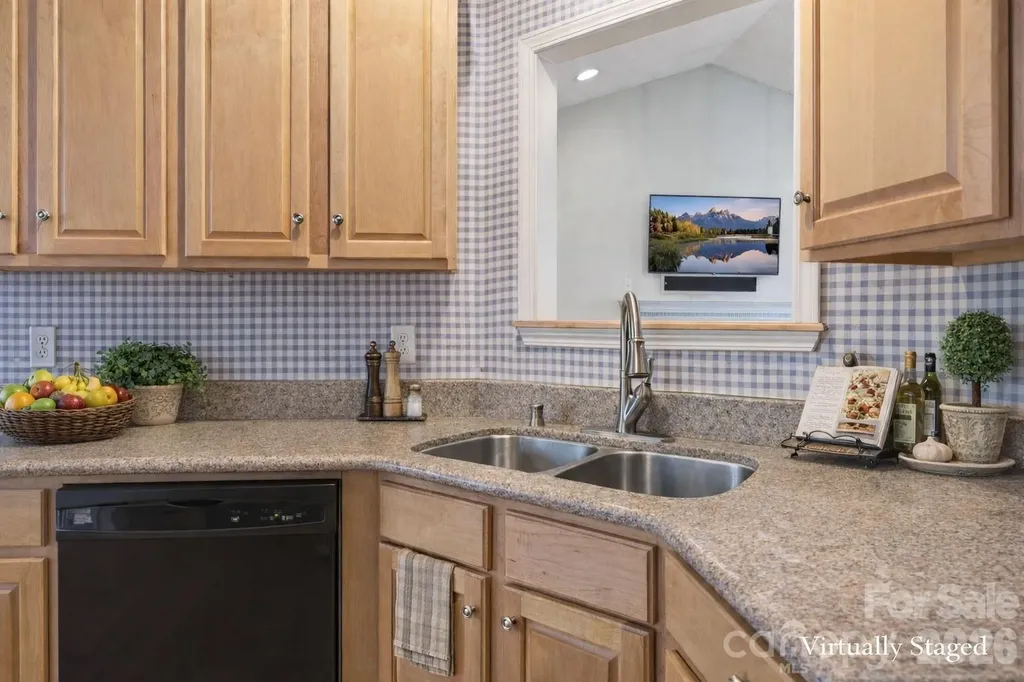 5227 Foley Drive Hickory NC 28602