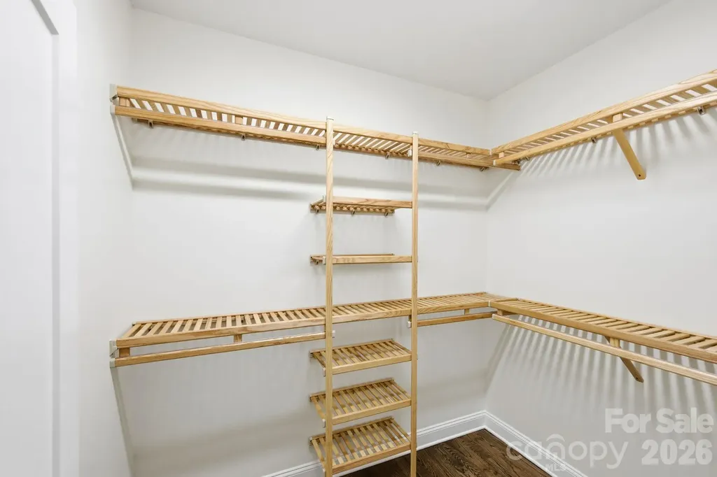 22 Deep Woods Road Weaverville NC 28787