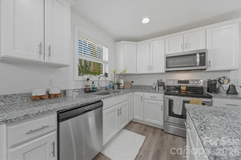 406 Ruth Avenue Kannapolis NC 28083