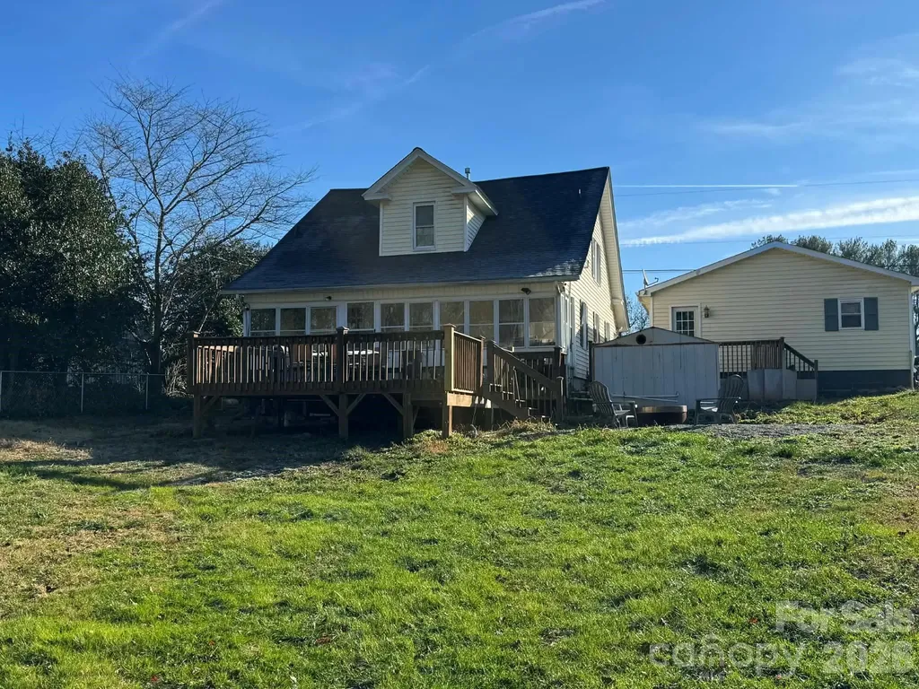 155 Sawyer Road Hays NC 28635