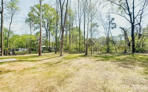 304 Woodside Drive Harrisburg NC 28075