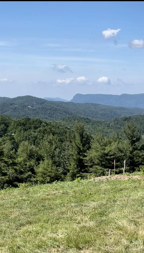 Tbd Crestwood Circle Linville NC 28646