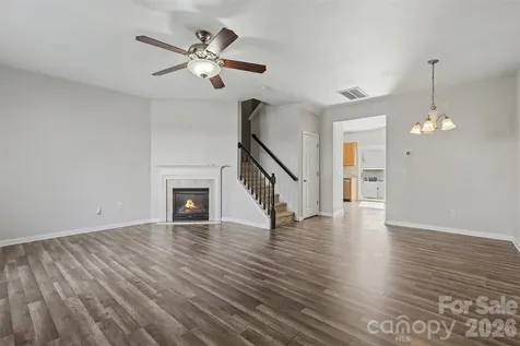 3542 Calpella Court Charlotte NC 28262