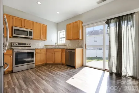 3542 Calpella Court Charlotte NC 28262