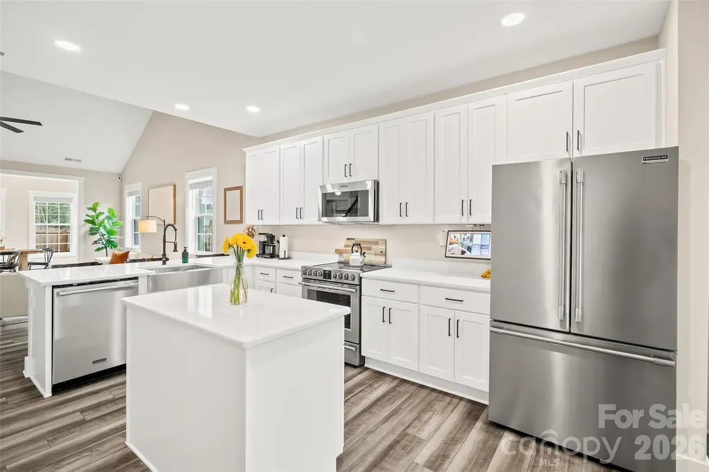 12 S Christie Court Fletcher NC 28732