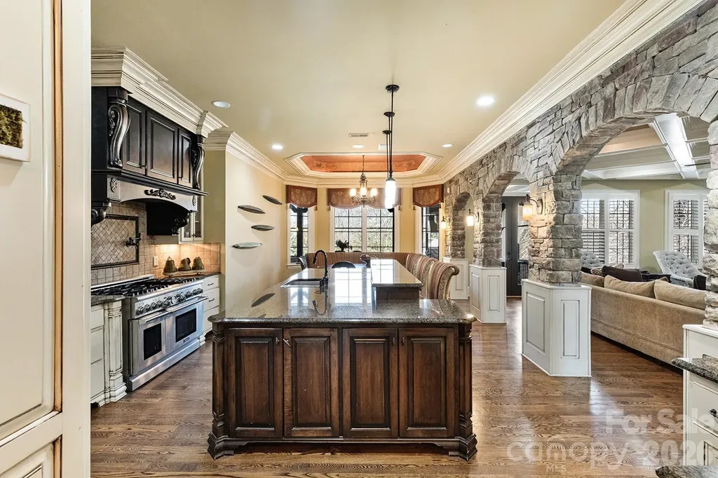 1801 Smarty Jones Drive Waxhaw NC 28173