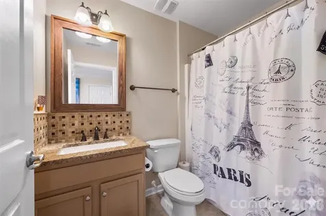 1914 Colony Line Court Charlotte NC 28210